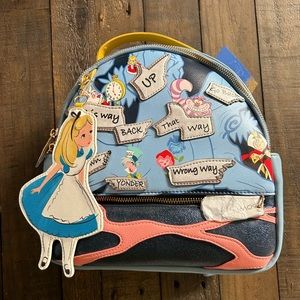 ⭐️SOLD⭐️ NWT Daniel Nicole Alice in Wonderland Bag